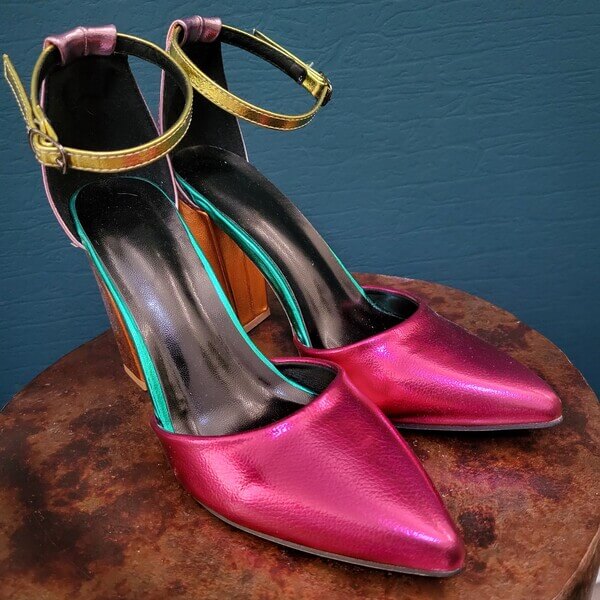 Hogehak multi color pump